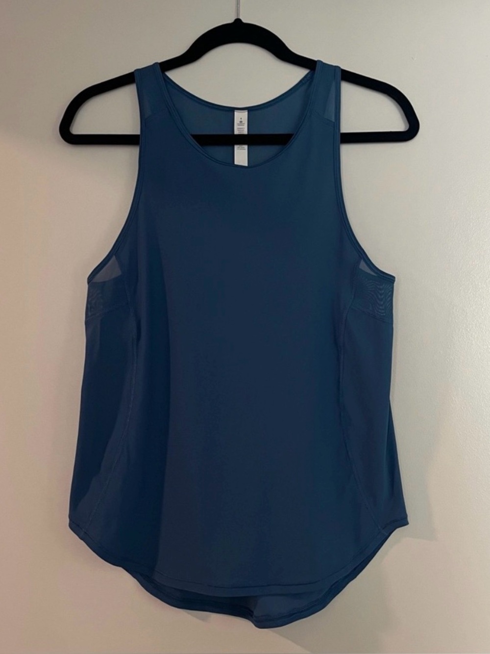 Lululemon Sculpt Tank, size 4